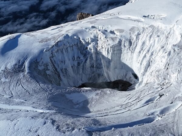 Travesía y Cumbre Paramillo del Quindío – Nevado Tolima (expedición privada)